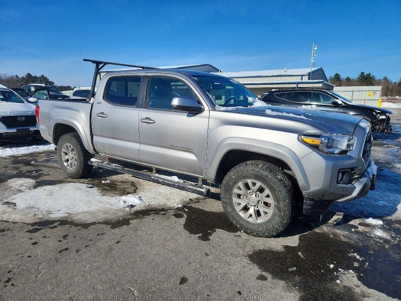 2016 Toyota Tacoma Double cab