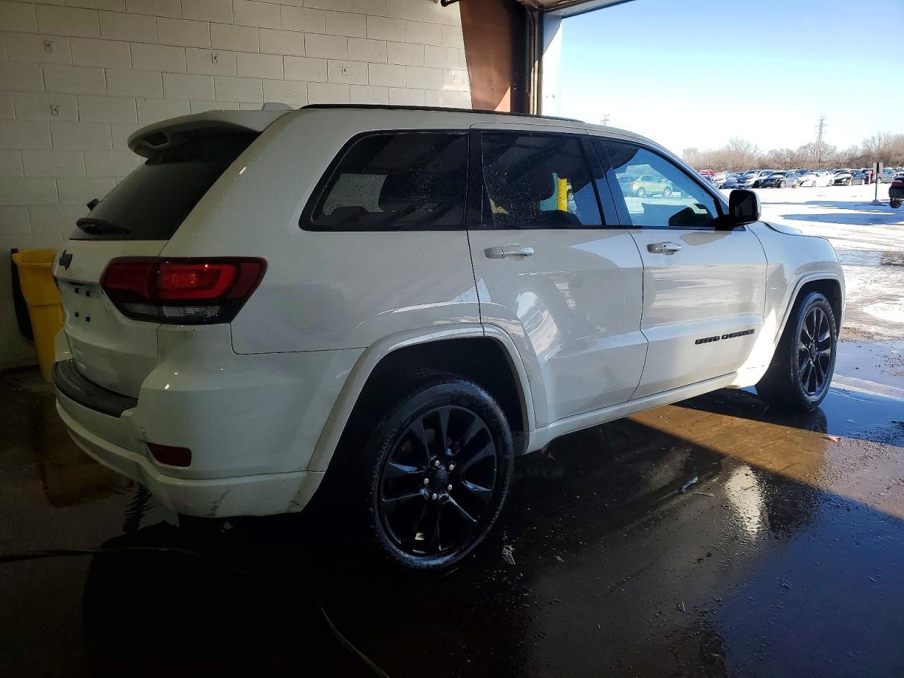 2019 Jeep Grand Cherokee Laredo