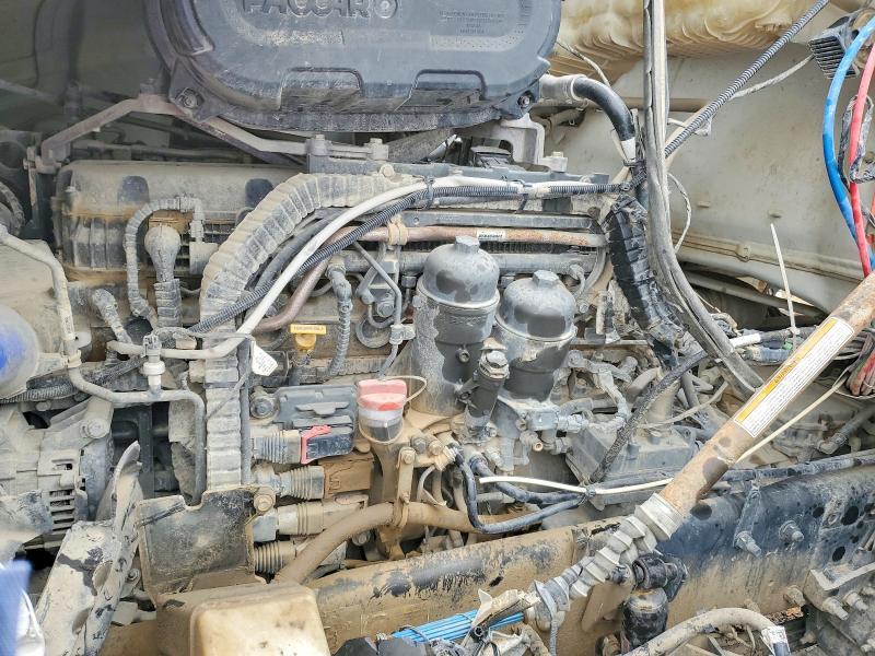 2023 Kenworth T680 Semi Truck