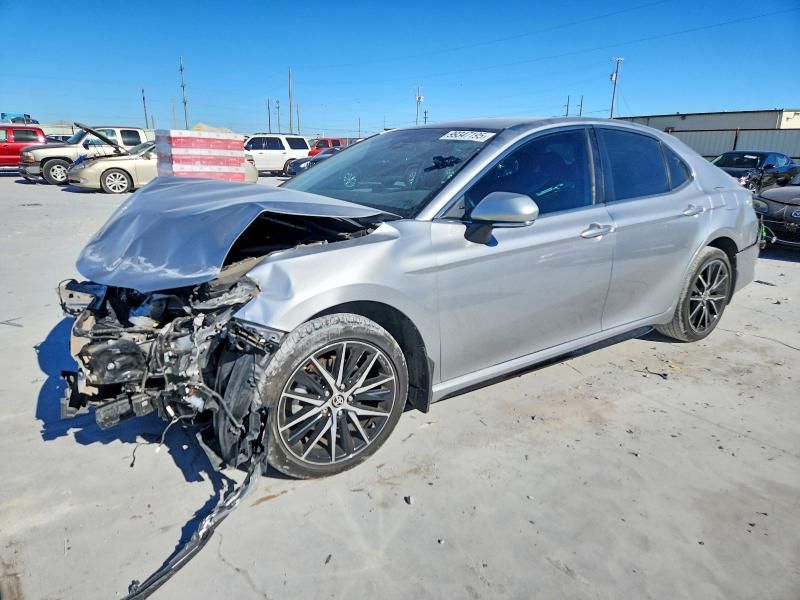 2022 Toyota Camry se