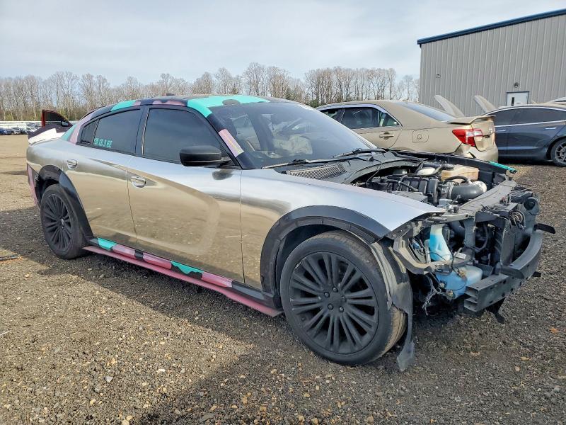 2016 Dodge Charger r