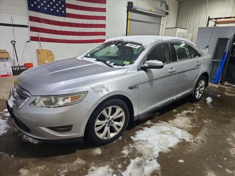 2010 Ford Taurus sel