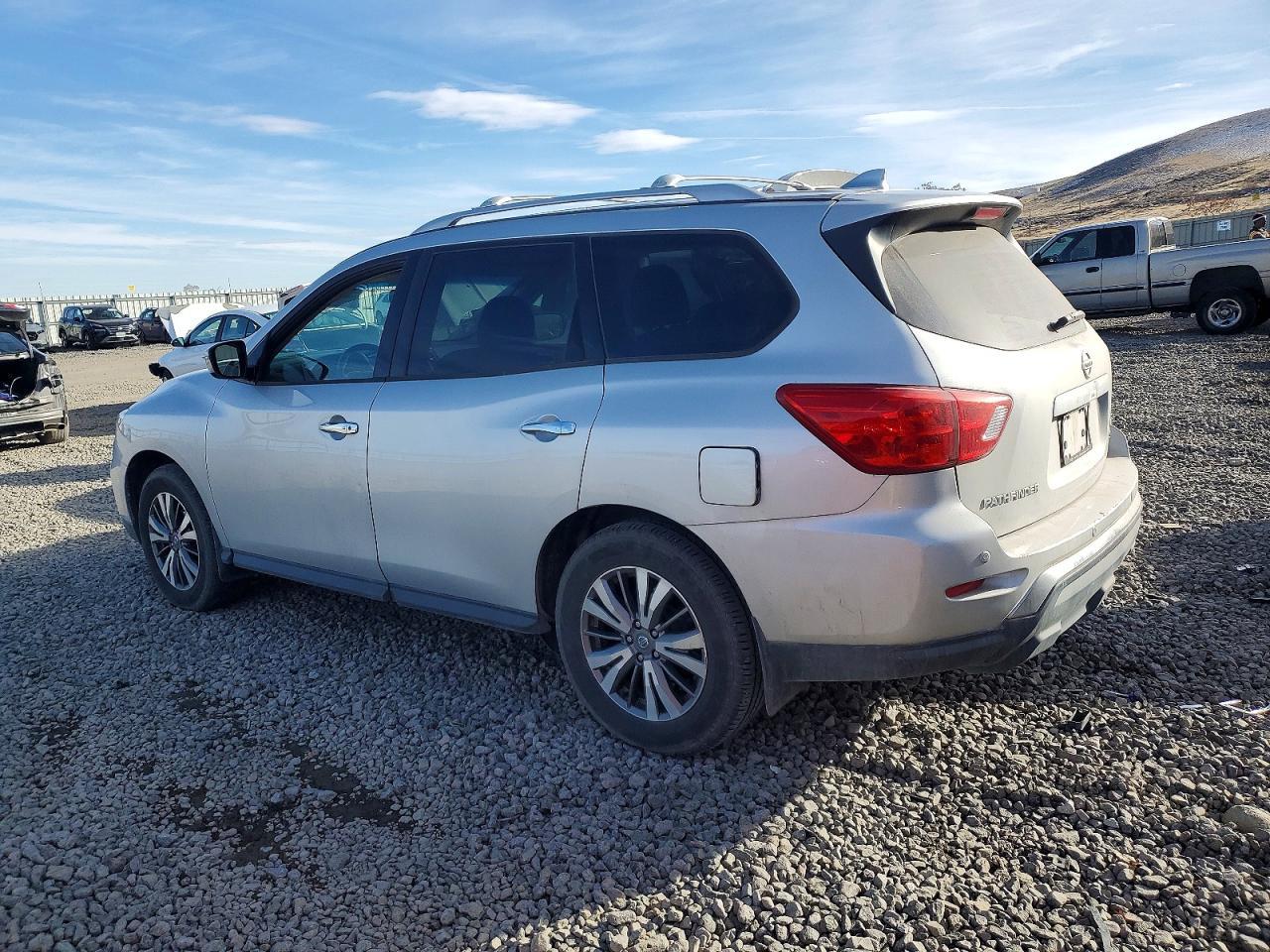 2019 Niss Pathfinder s
