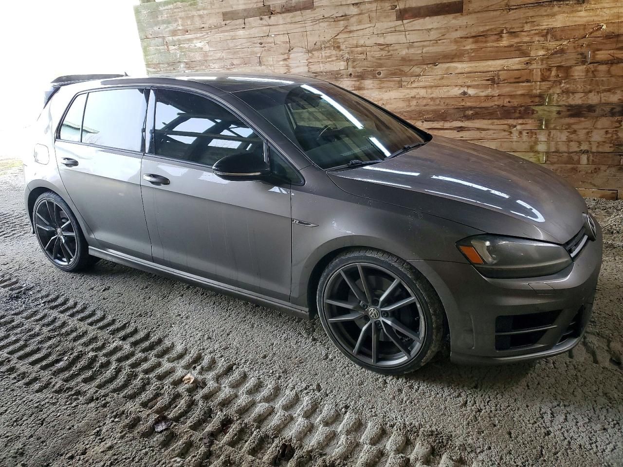 2017 Volkswagen Golf r