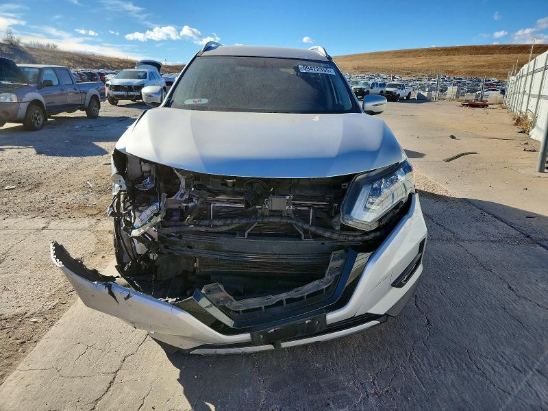 2018 Niss Rogue sv Hybrid