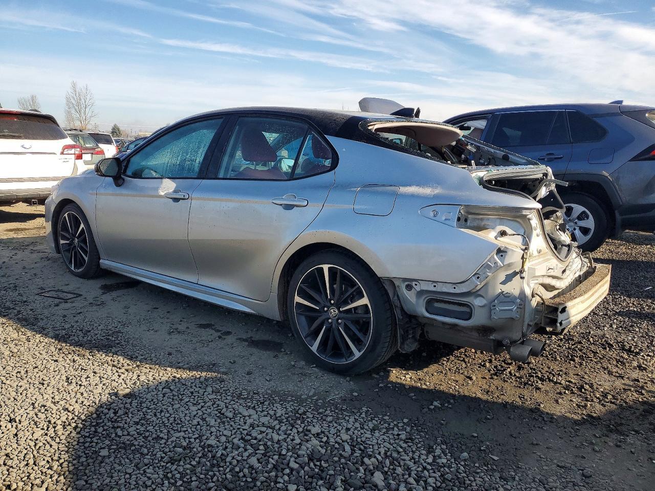 2020 Toyota Camry xse