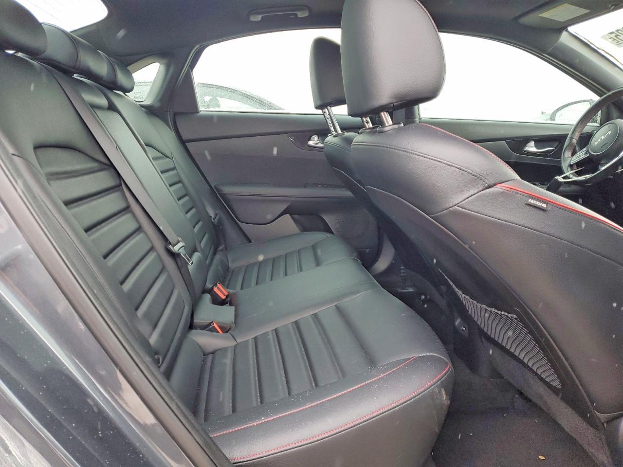 2022 KIA Forte gt