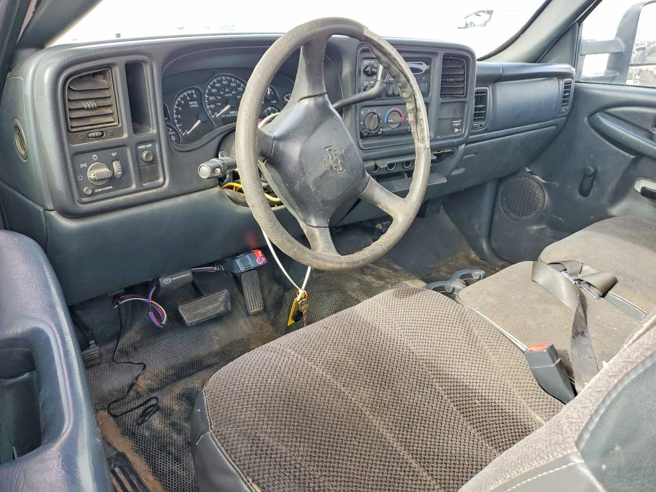 2002 Chevrolet Silverado C2500 Heavy Duty