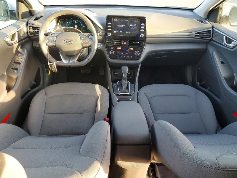 2022 Hyundai Ioniq se