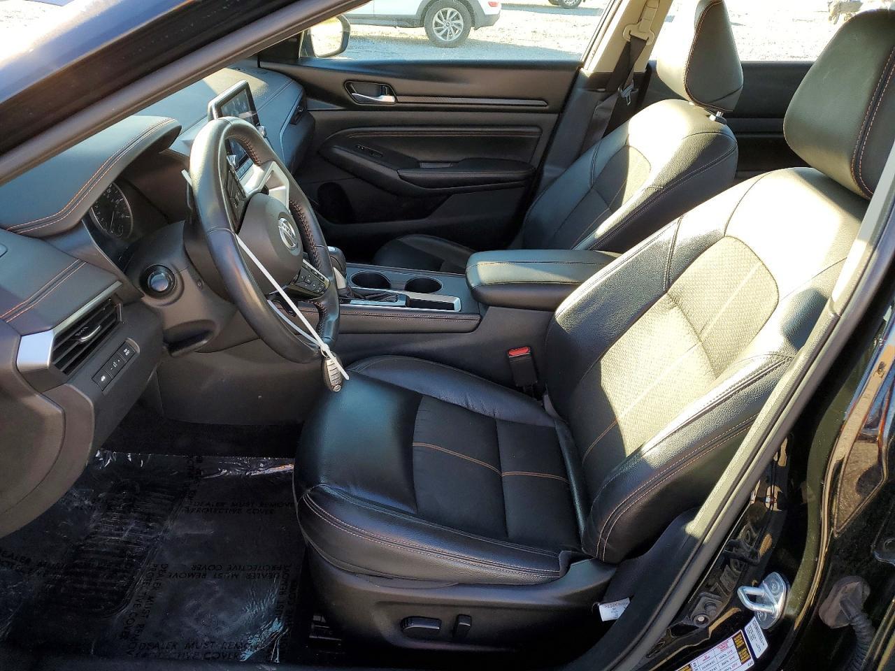 2021 Nissan Altima sr