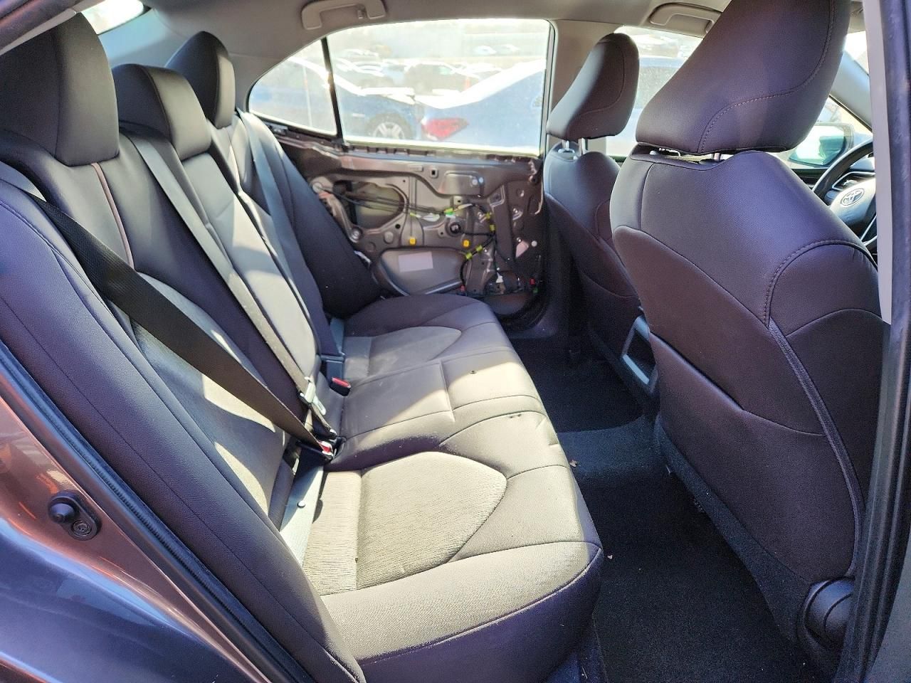 2020 Toyota Camry le