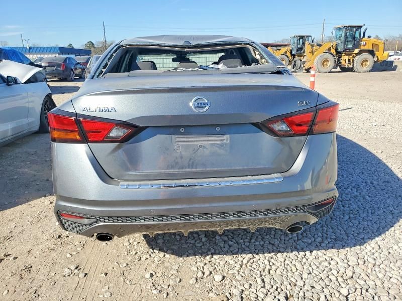 2020 Nissan Altima sr