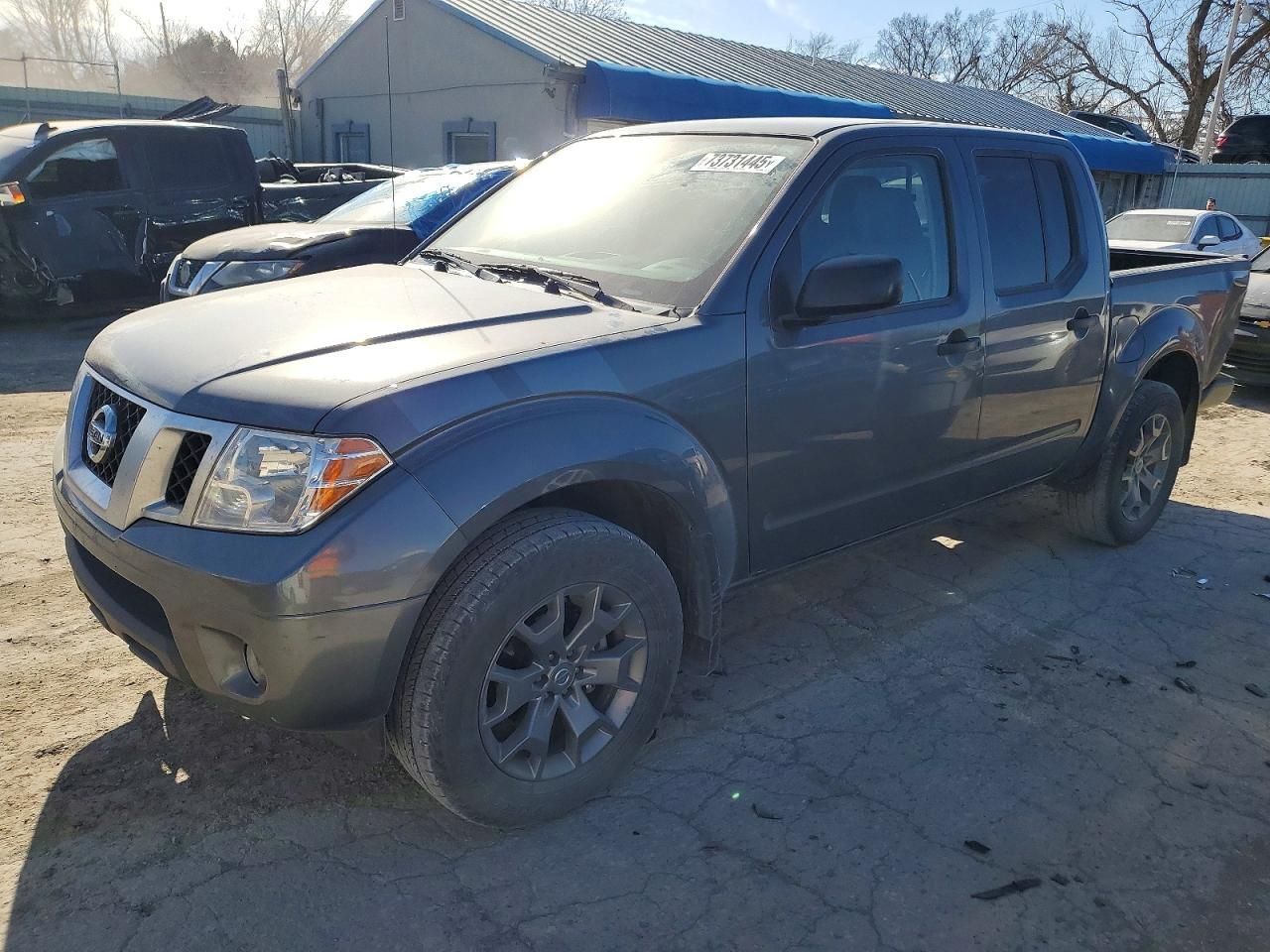 2021 Nissan Frontier s