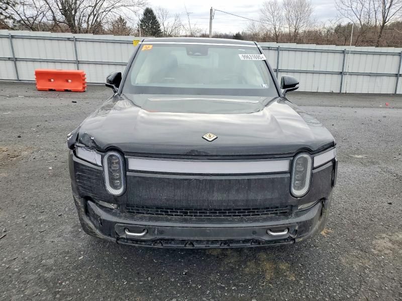 2022 Rivian R1S Launch Edition
