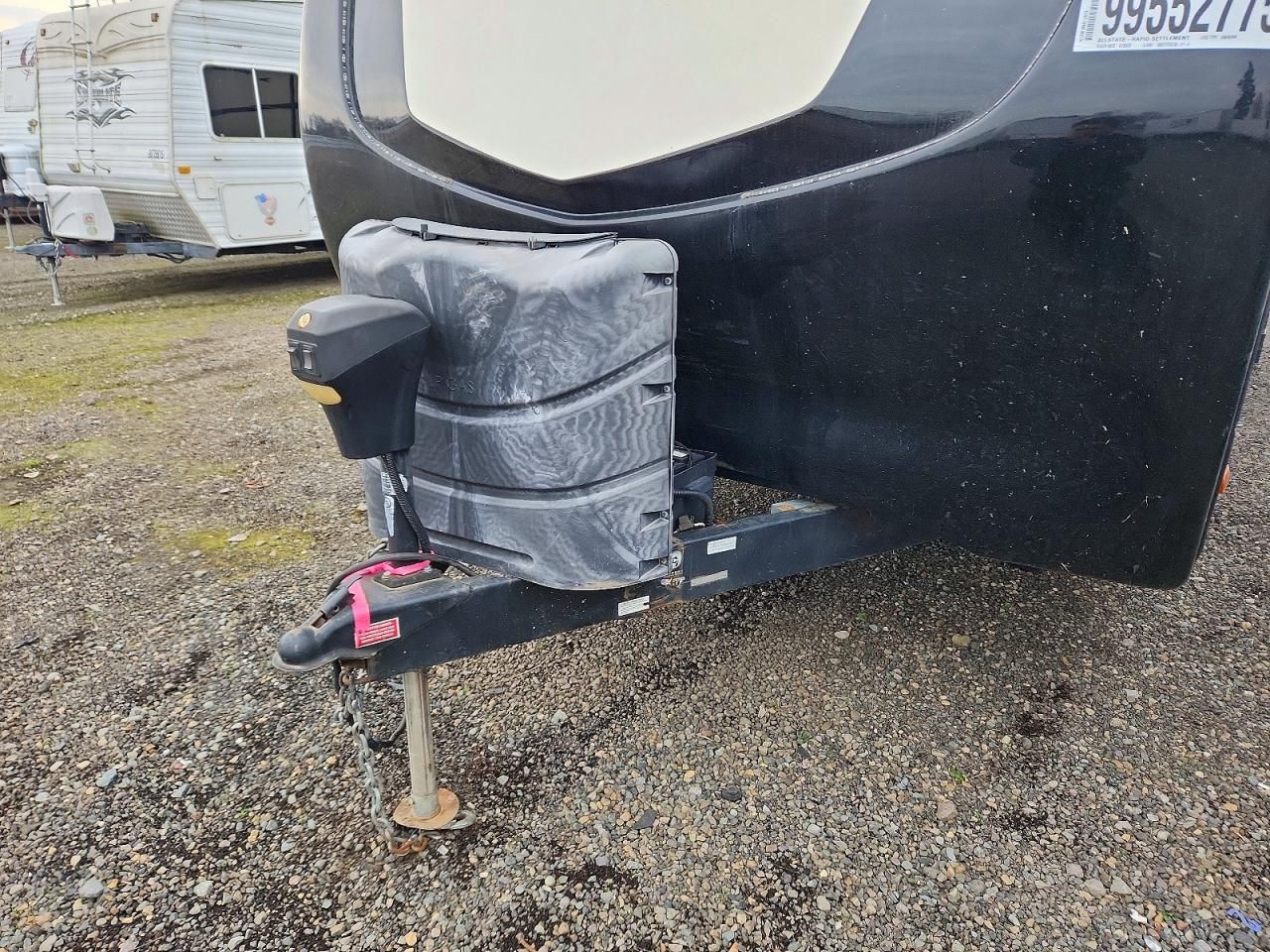 2016 Dutchmen Denali