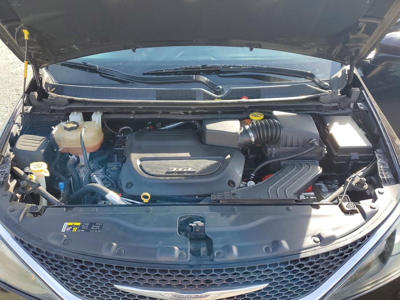 2017 Chrysler Pacifica Touring