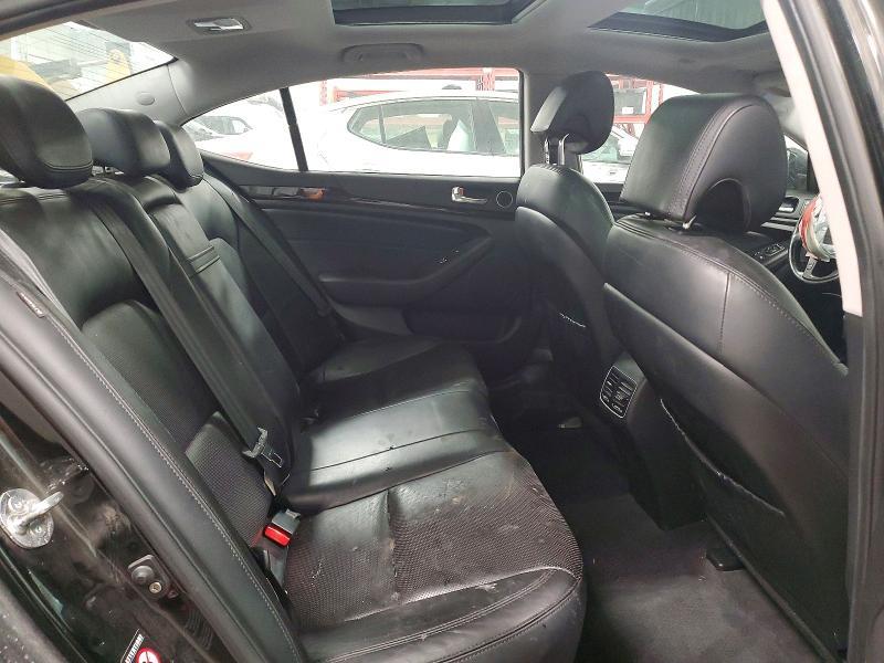 2014 KIA Cadenza Premium