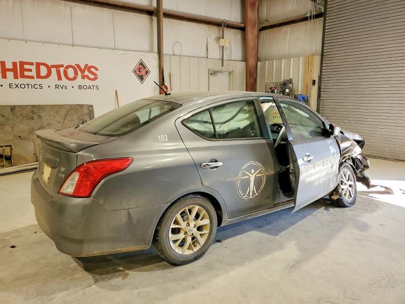 2018 Nissan Versa s