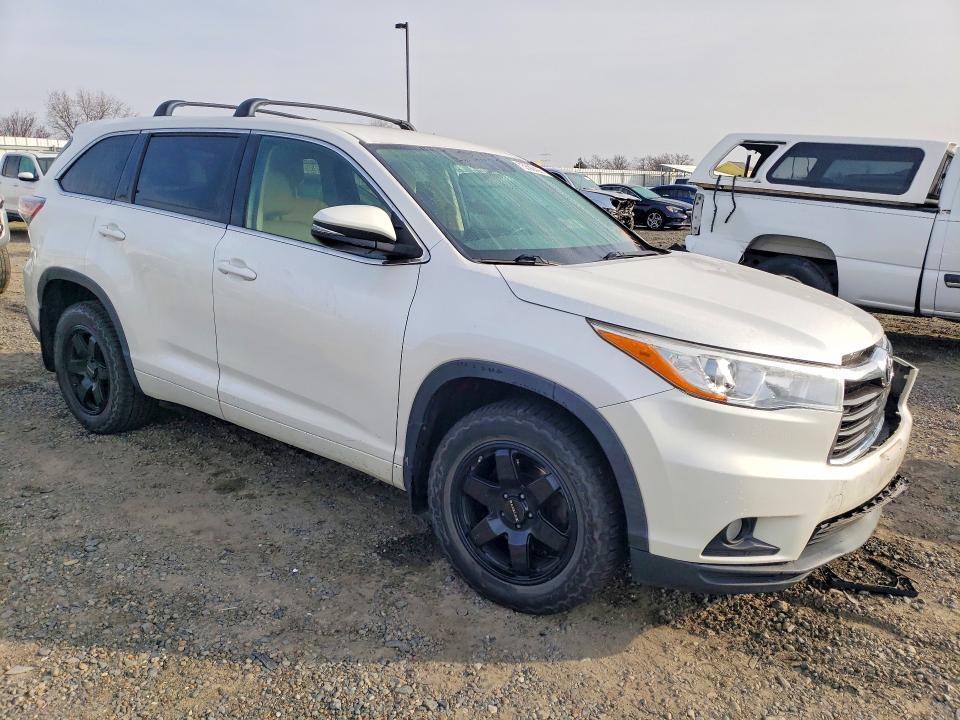 2016 Toyota Highlander le