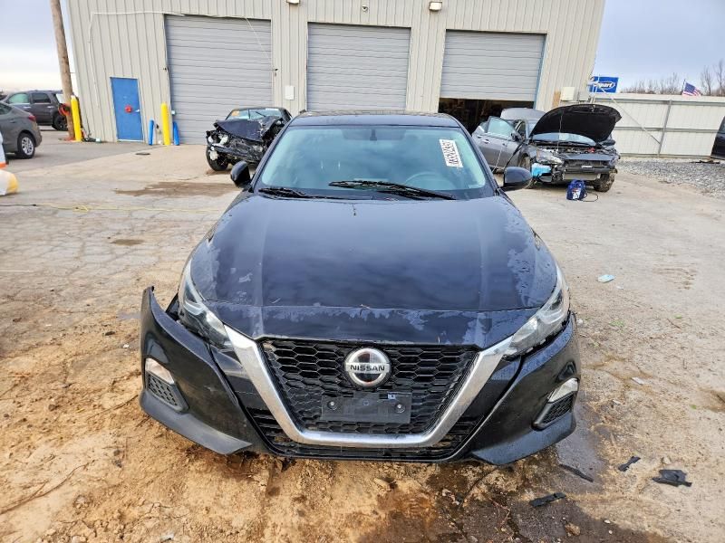 2020 Nissan Altima s