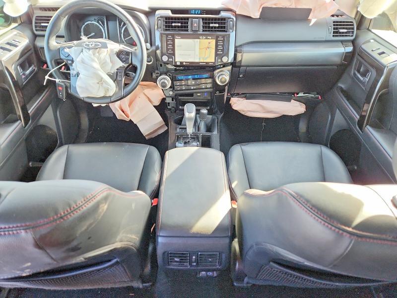2023 Toyota 4runner se