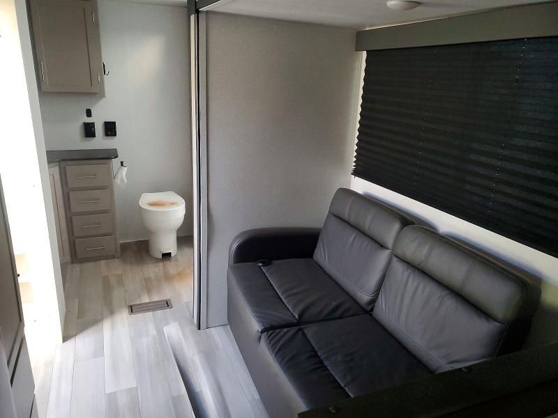 2024 Keystone 2024 Dutchman Springdale