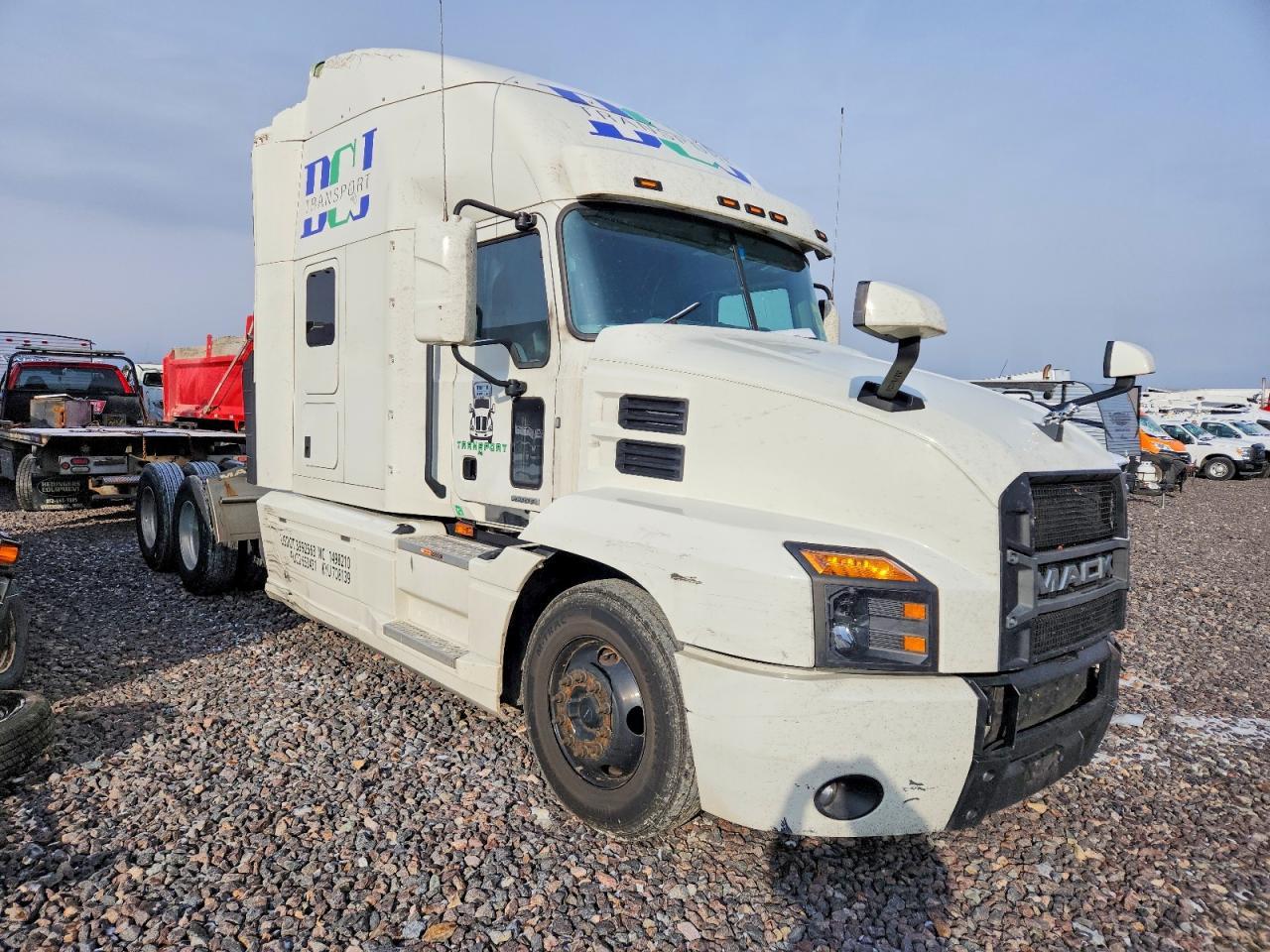 2023 Mack Anthem-Semi Truck