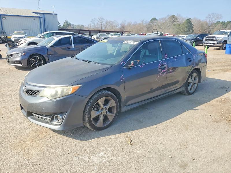 2012 Toyota Camry se V6