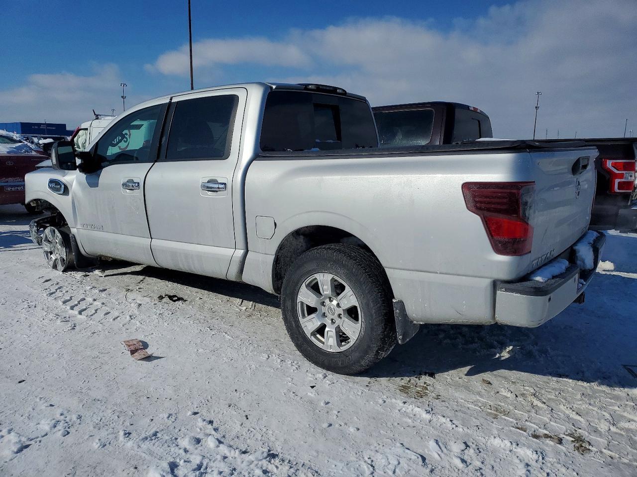 2017 Nissan Titan sv