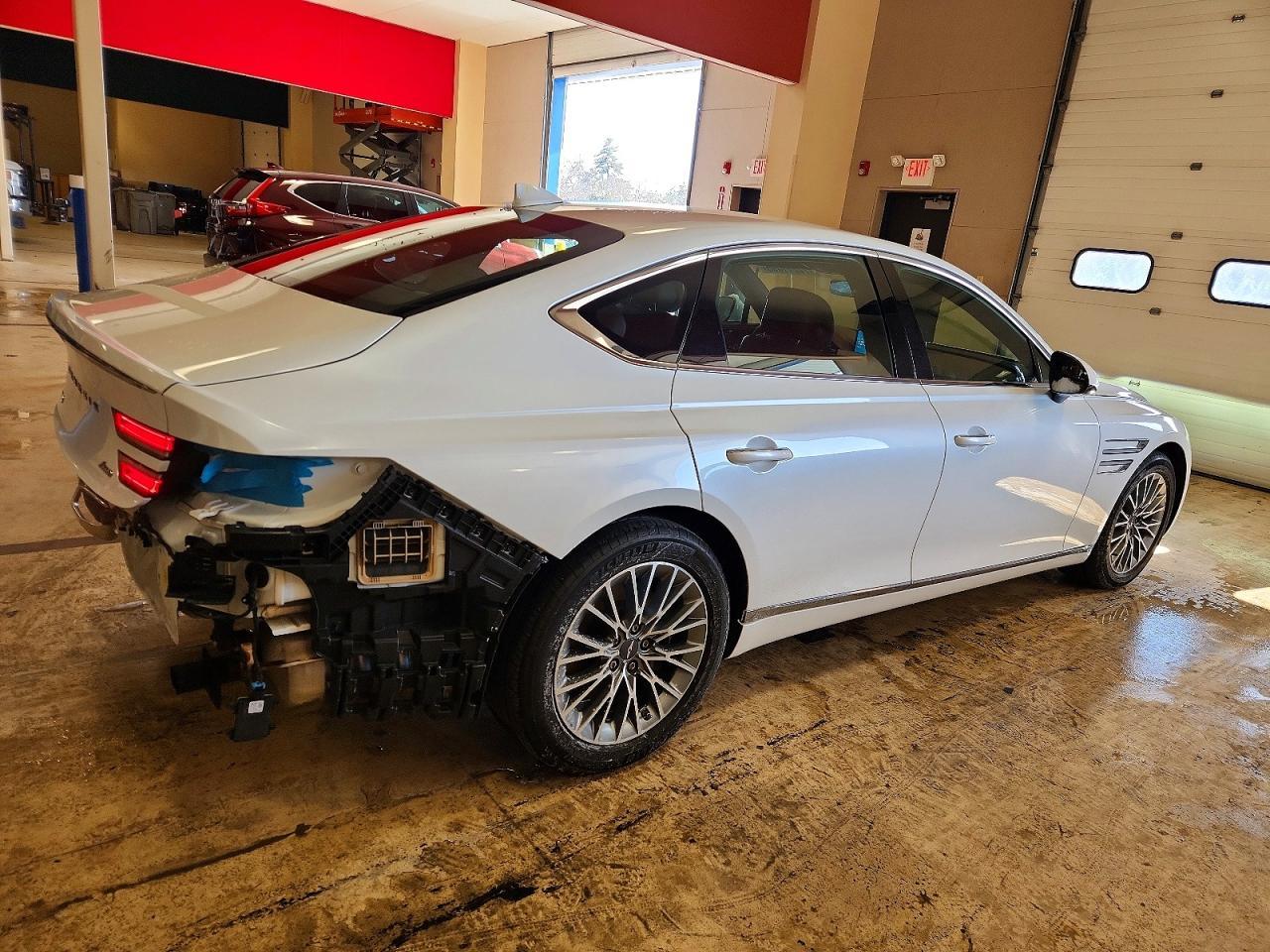 2023 Genesis G80 Base