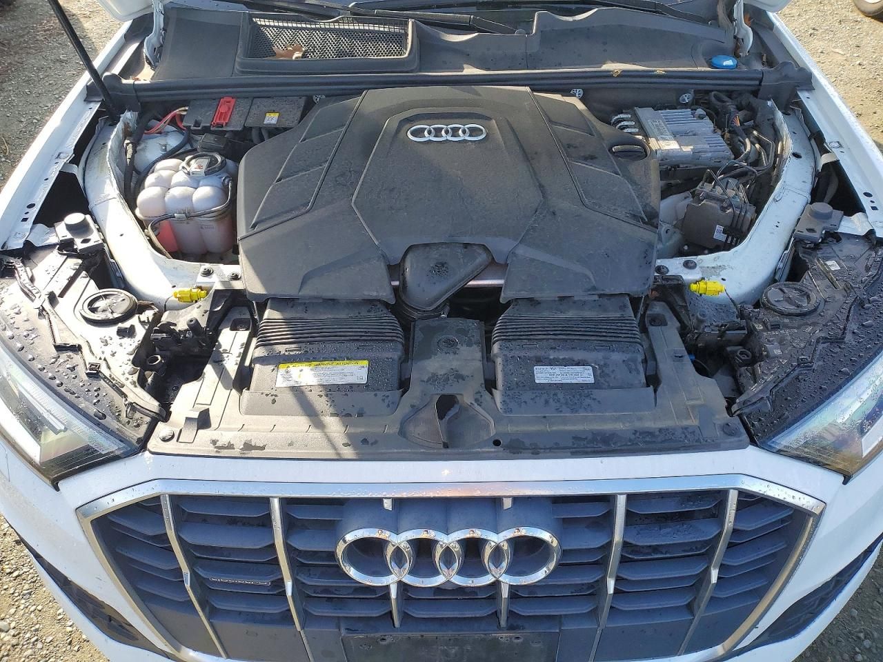 2020 Audi Q7 Premium Plus