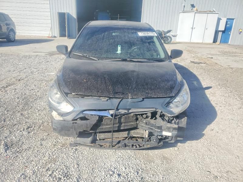 2014 Hyundai Accent gls