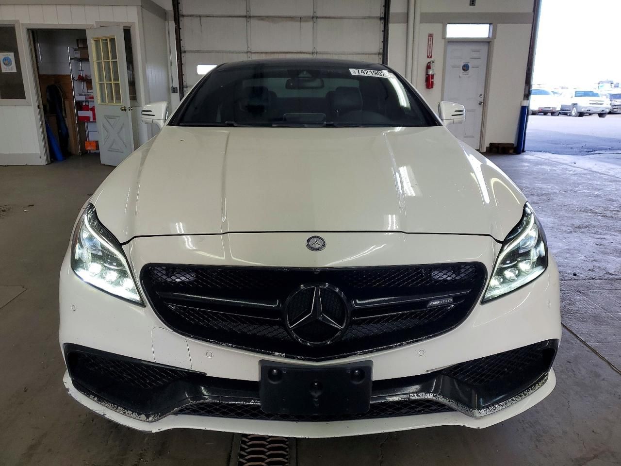 2015 Mercedes-Benz Cls 63 amg S-model
