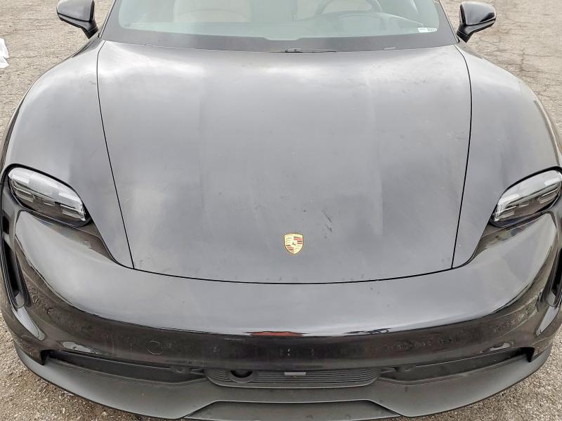 2024 Porsche Taycan
