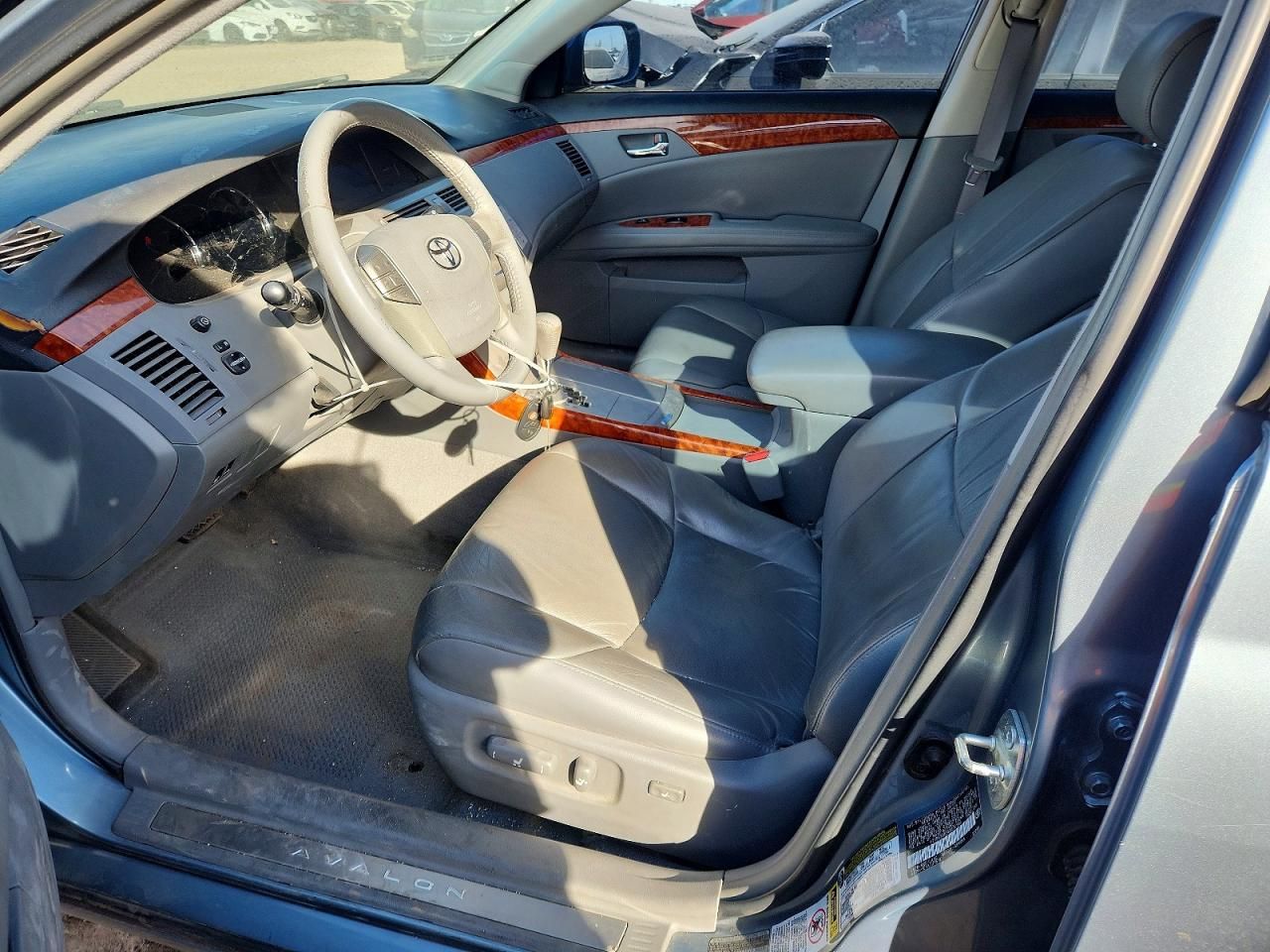 2006 Toyota Avalon xl