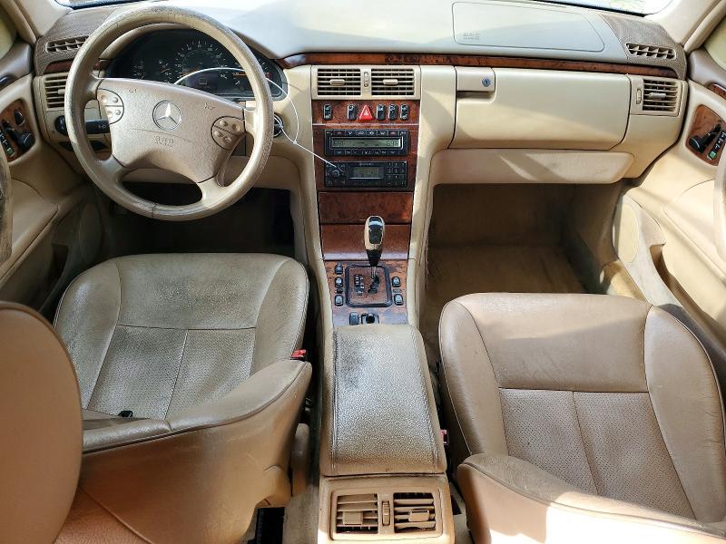 2002 Mercedes-Benz E 320