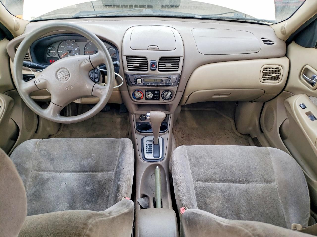2002 Nissan Sentra xe