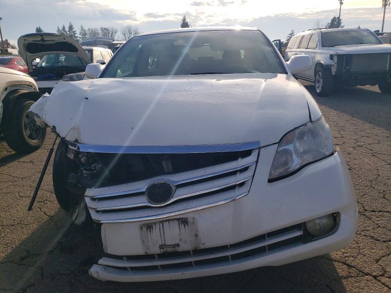 2006 Toyota Avalon xl