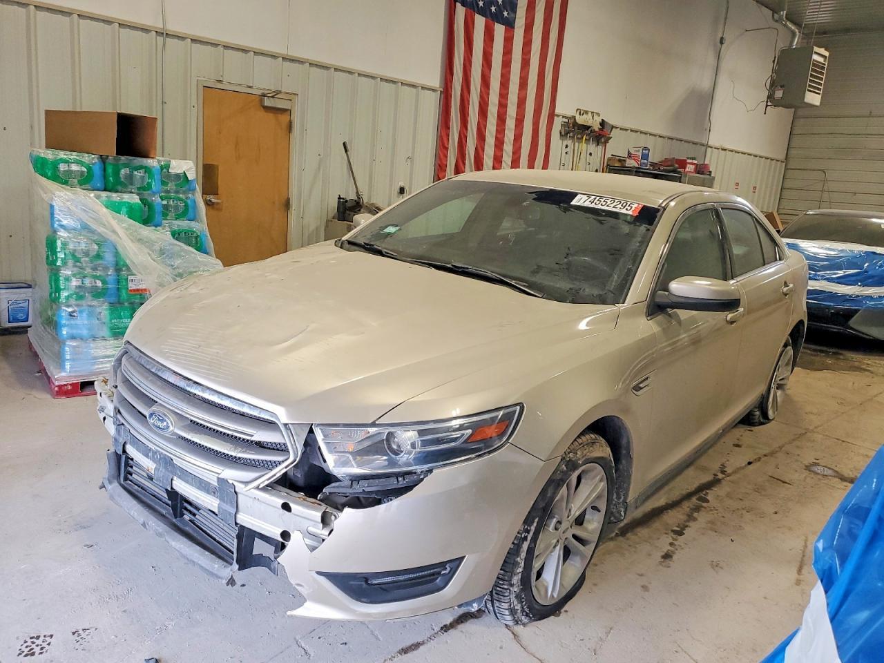 2018 Ford Taurus sel