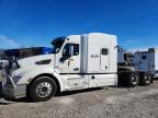 2017 Peterbilt 579 Semi Truck