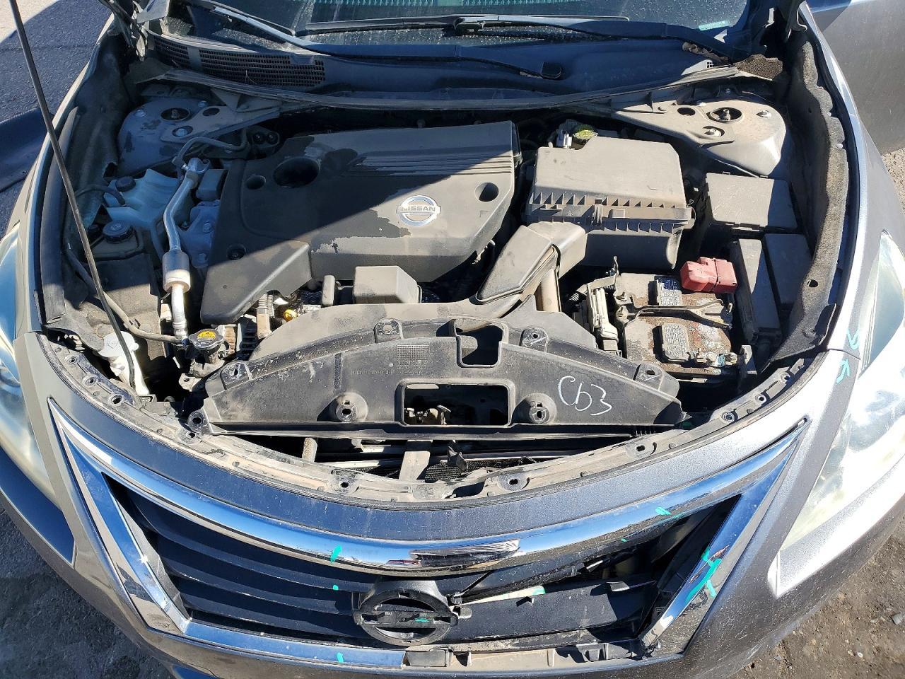 2015 Niss Altima 2.5 sv