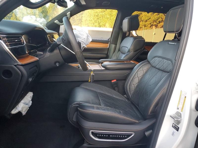2022 Jeep Grand Wagoneer Series iii