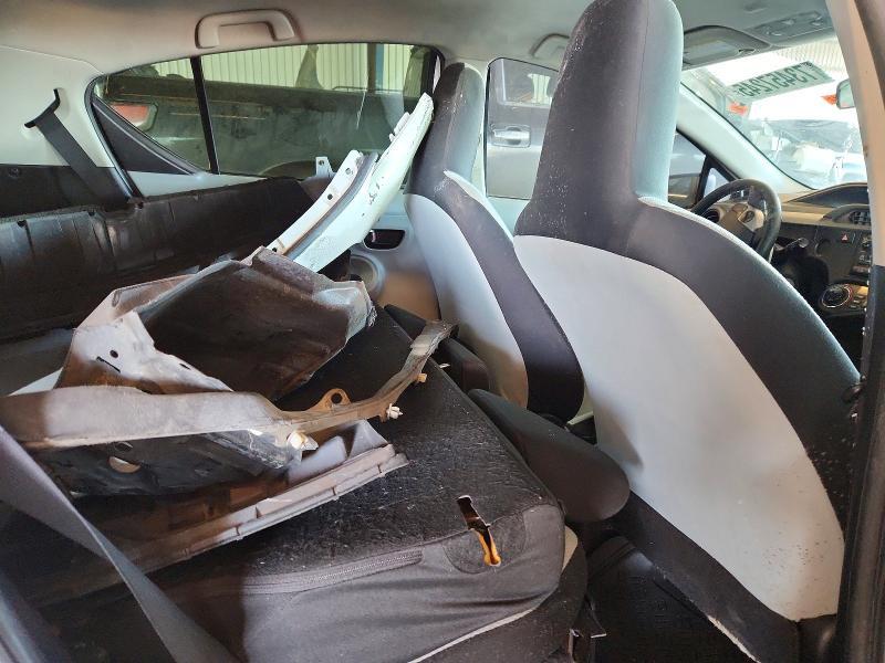 2013 Toyota Prius c