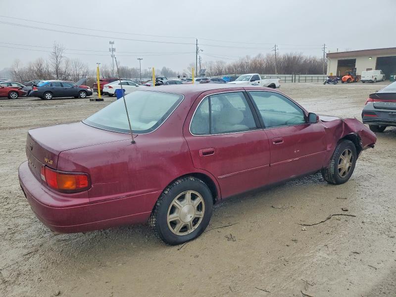 1996 Toyota Camry le