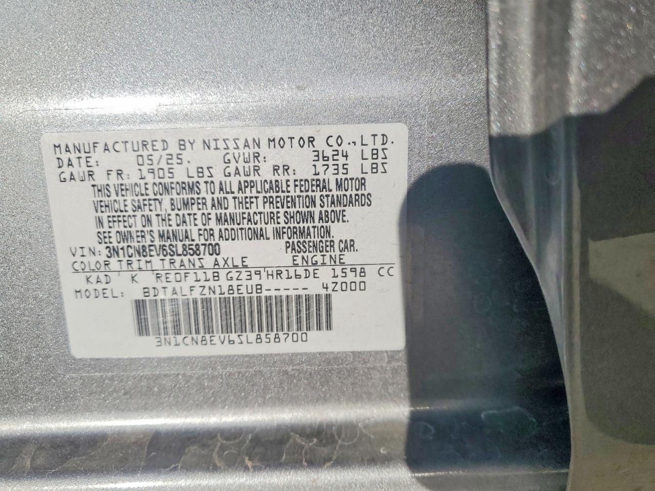 2025 Nissan Versa sv