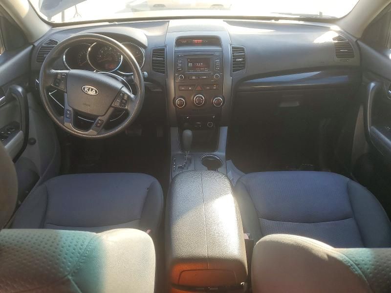2013 KIA Sorento lx