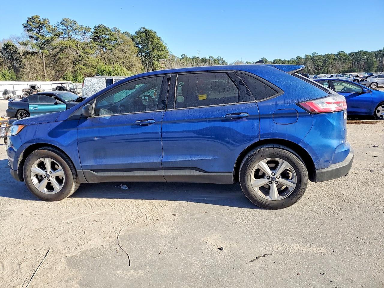 2020 Ford Edge se