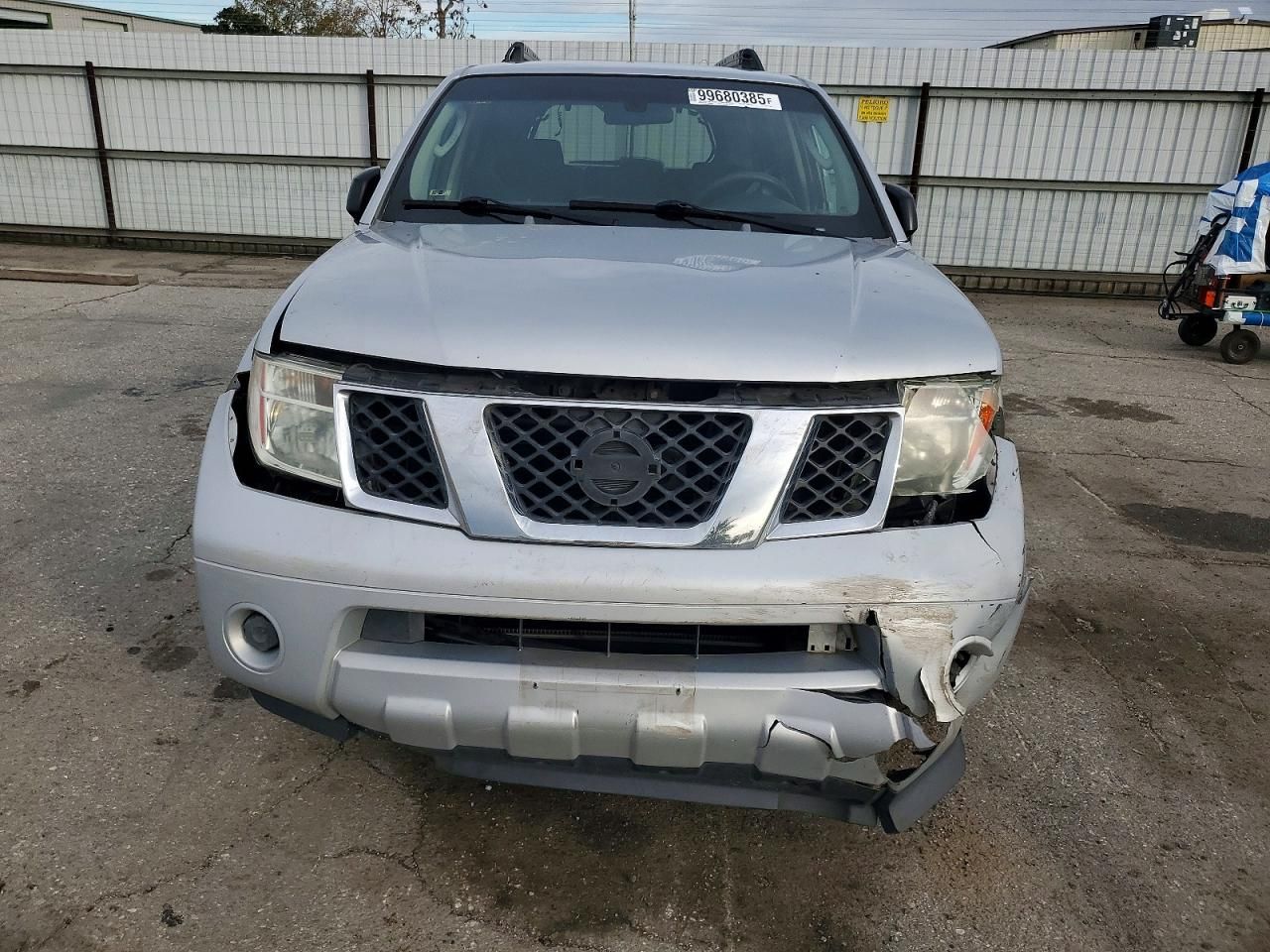 2005 Nissan Pathfinder le