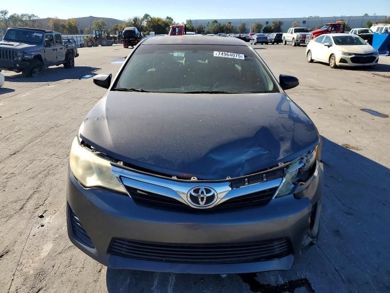 2014 Toyota Camry l