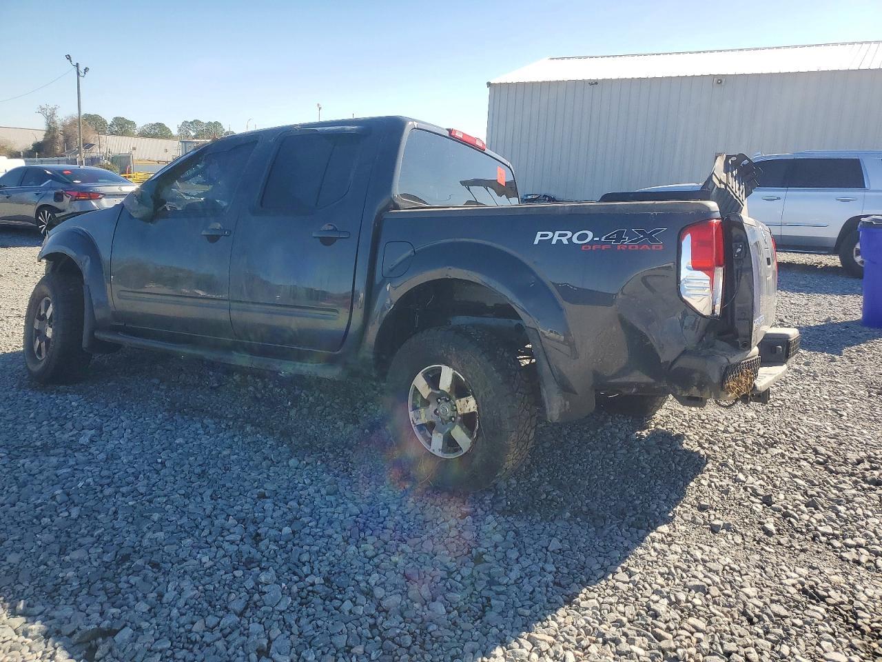 2011 Nissan Frontier S